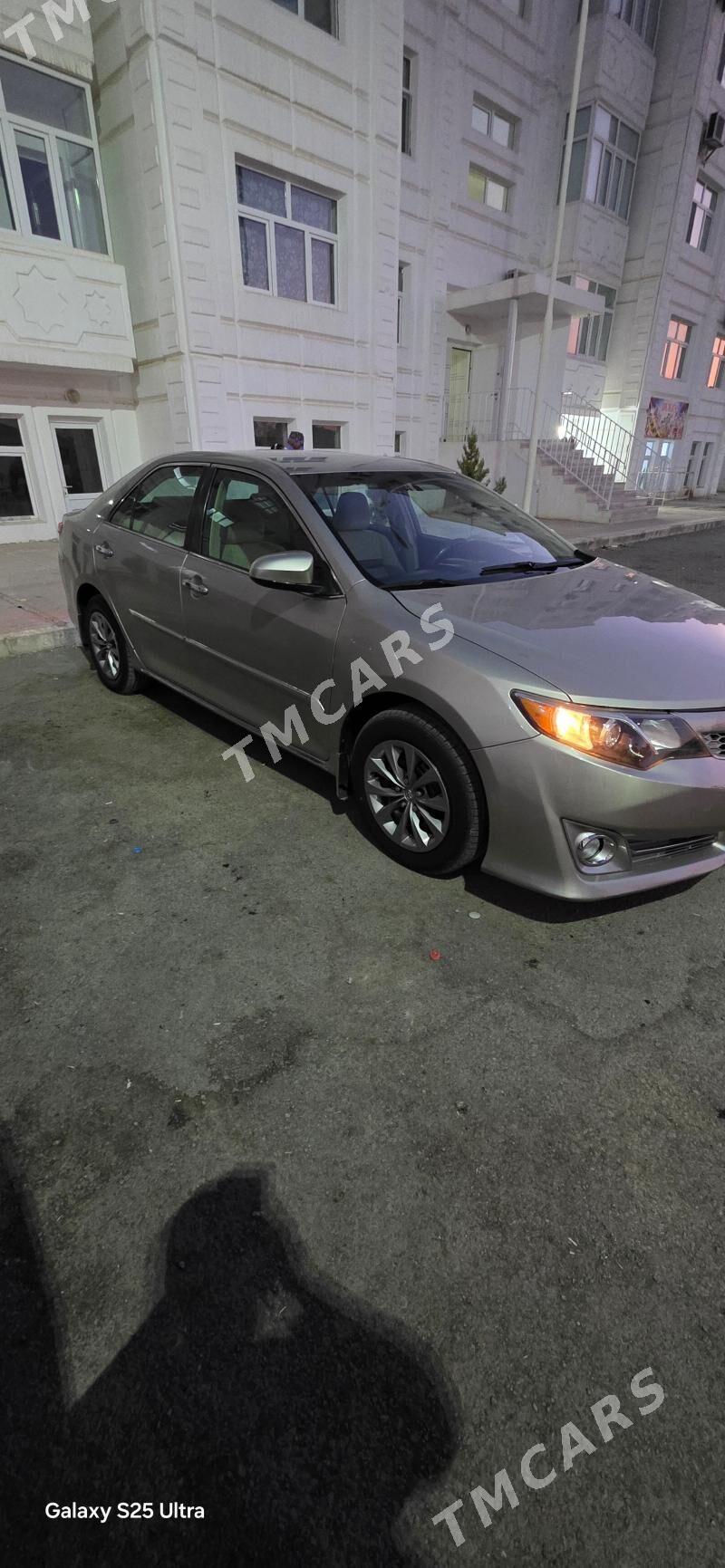Toyota Camry 2013 - 210 000 TMT - Анев - img 2