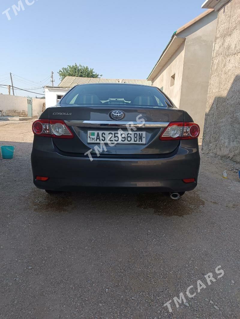 Toyota Corolla 2013 - 170 000 TMT - Balkanabat - img 2