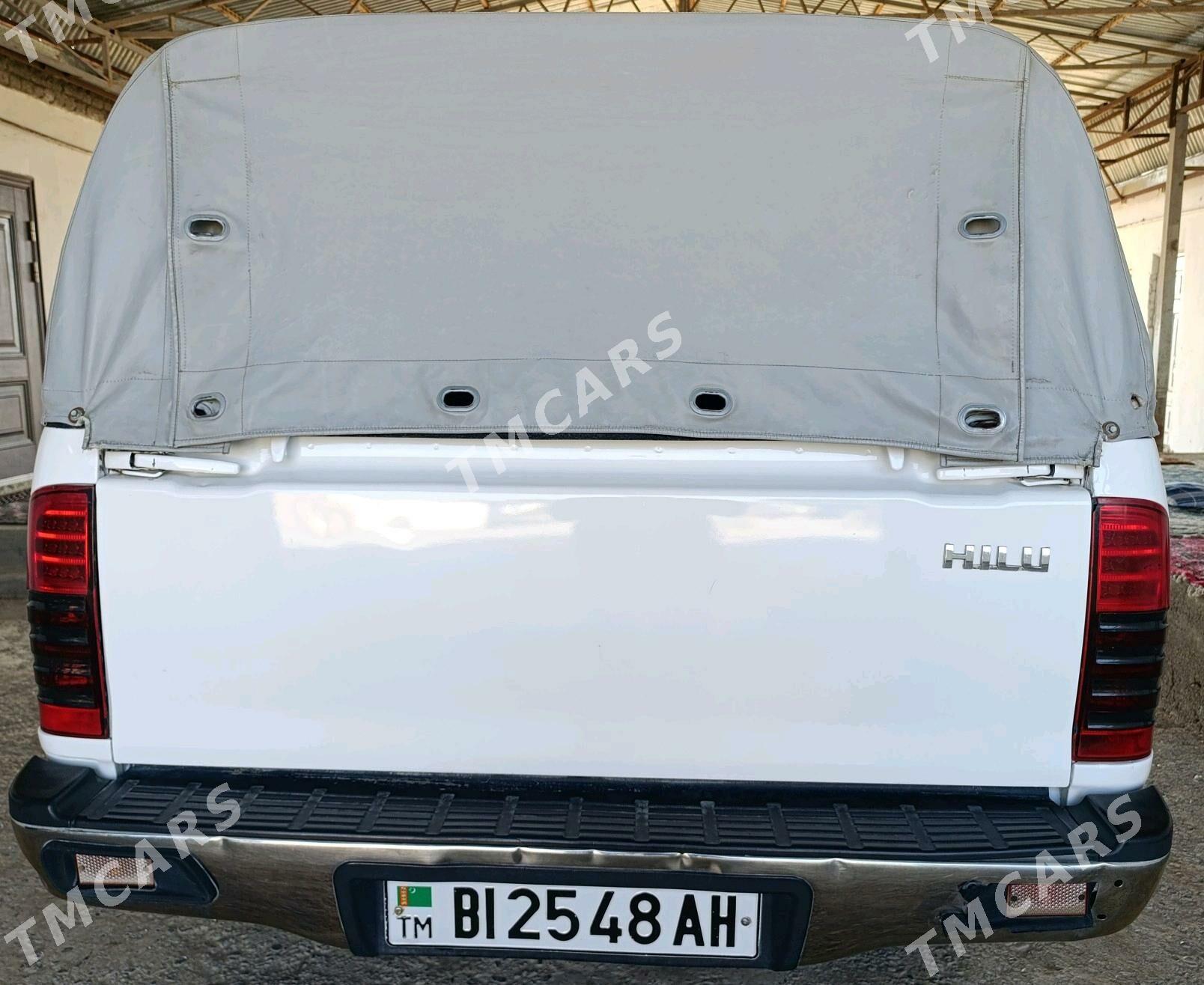 Toyota Hilux 2006 - 160 000 TMT - Gökdepe - img 2