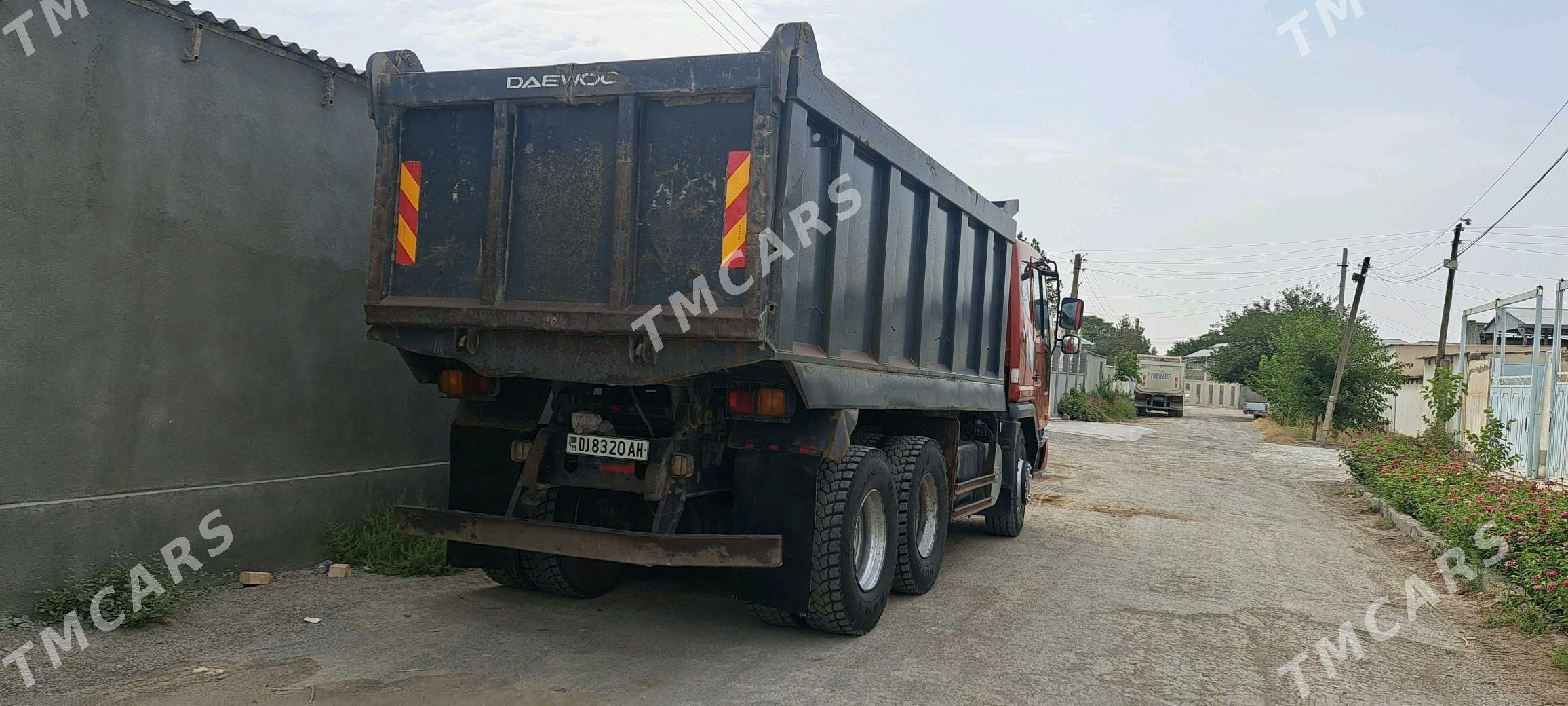 Kamaz 6520 2014 - 350 000 TMT - Bäherden - img 2