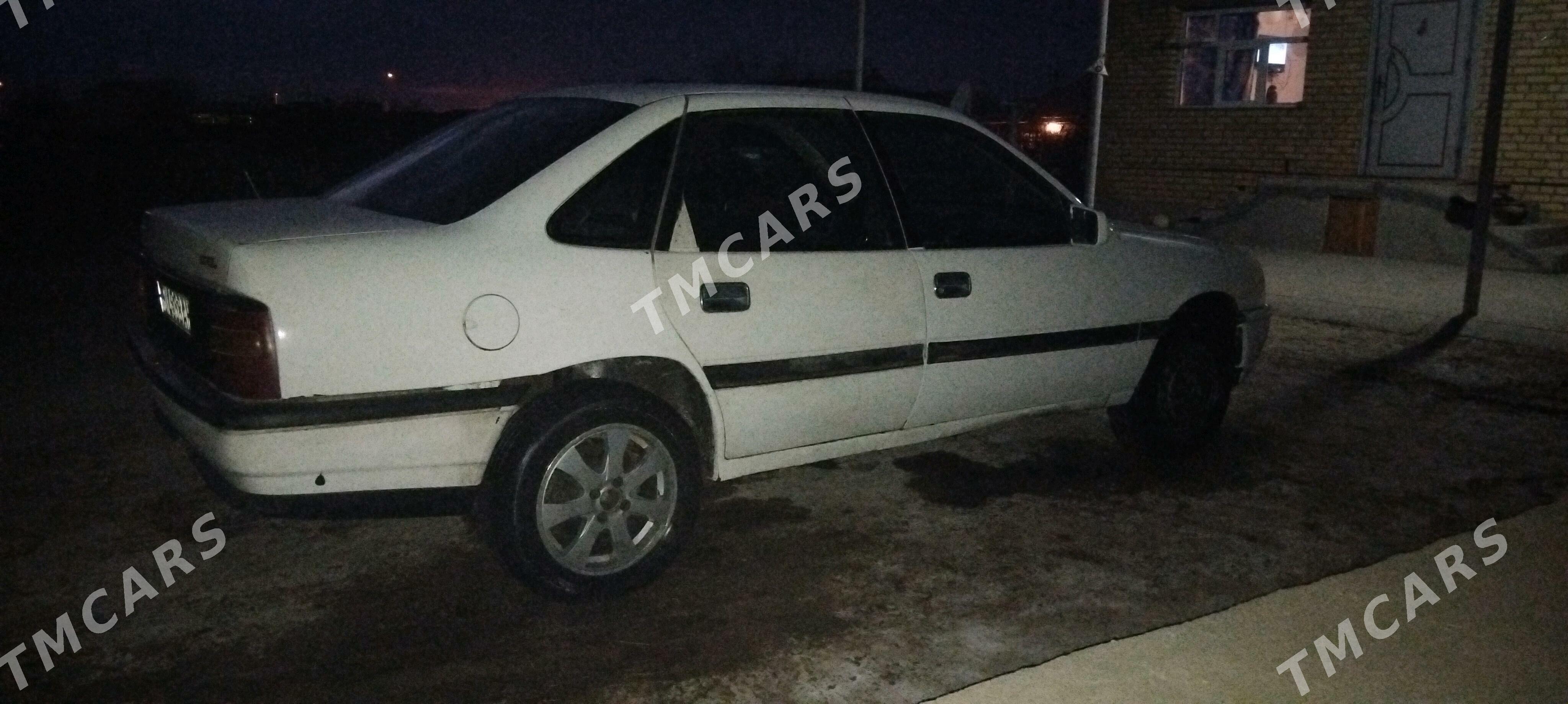 Opel Vectra 1990 - 27 000 TMT - Бабадайхан - img 2