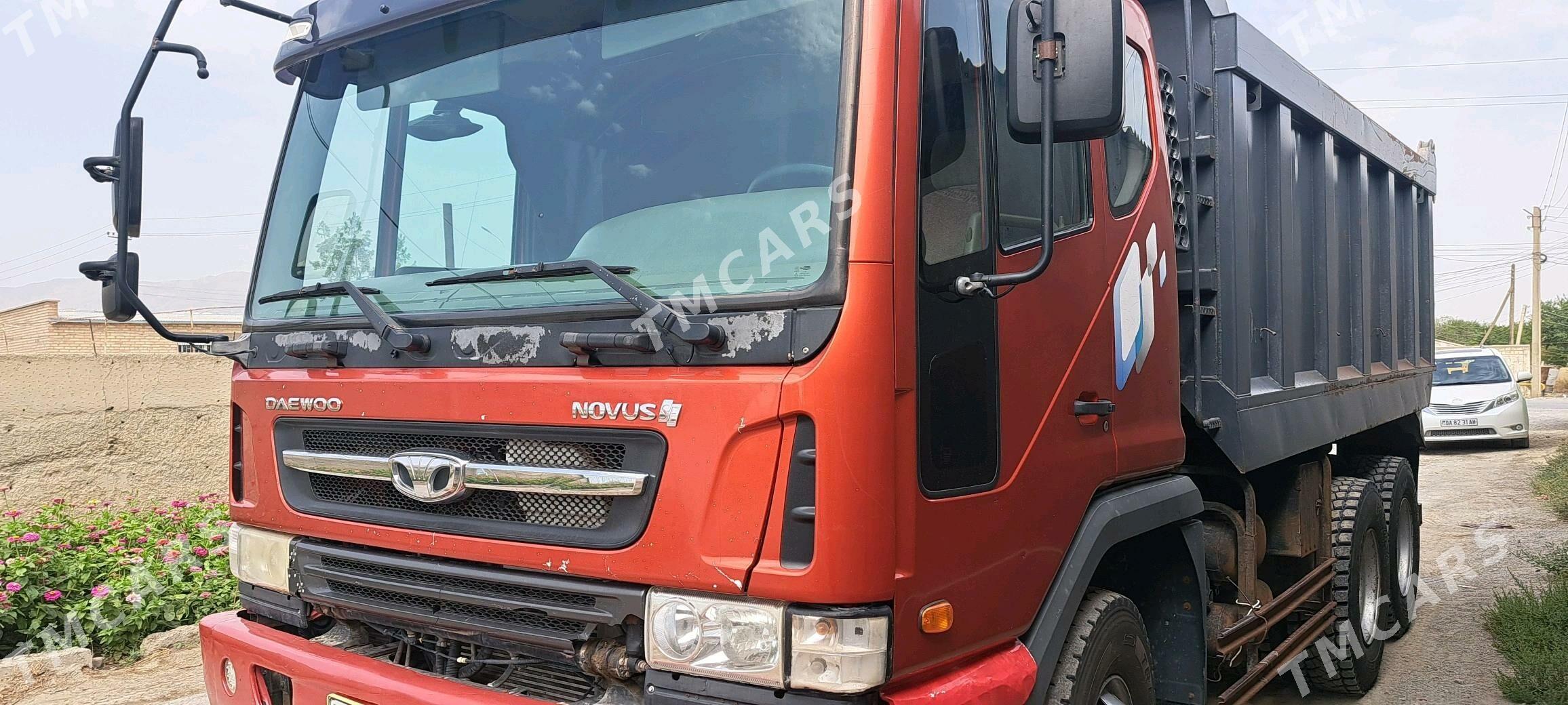 Kamaz 6520 2014 - 350 000 TMT - Bäherden - img 3