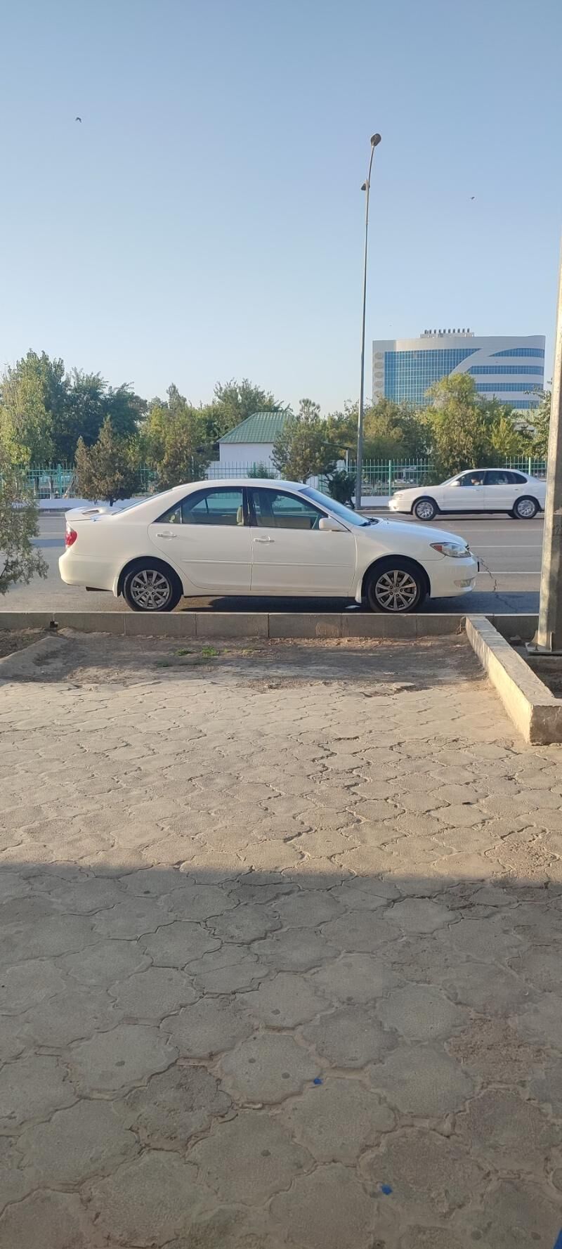 Toyota Camry 2004 - 148 000 TMT - Мары - img 2