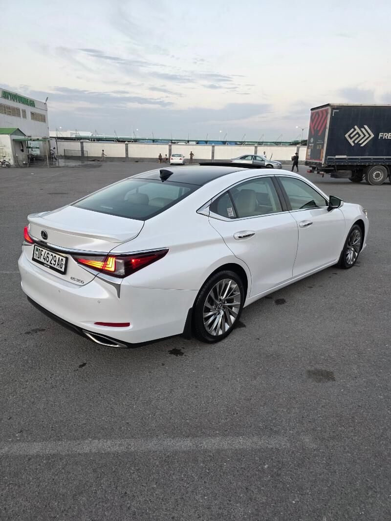 Lexus ES 350 2021 - 527 000 TMT - Büzmeýin GRES - img 4