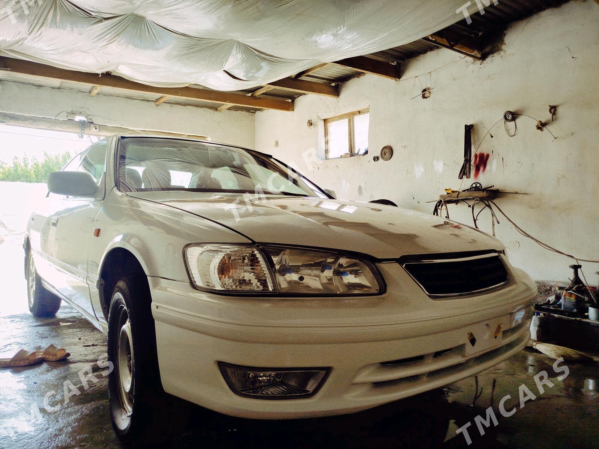 Toyota Camry 1999 - 112 000 TMT - Теджен - img 4