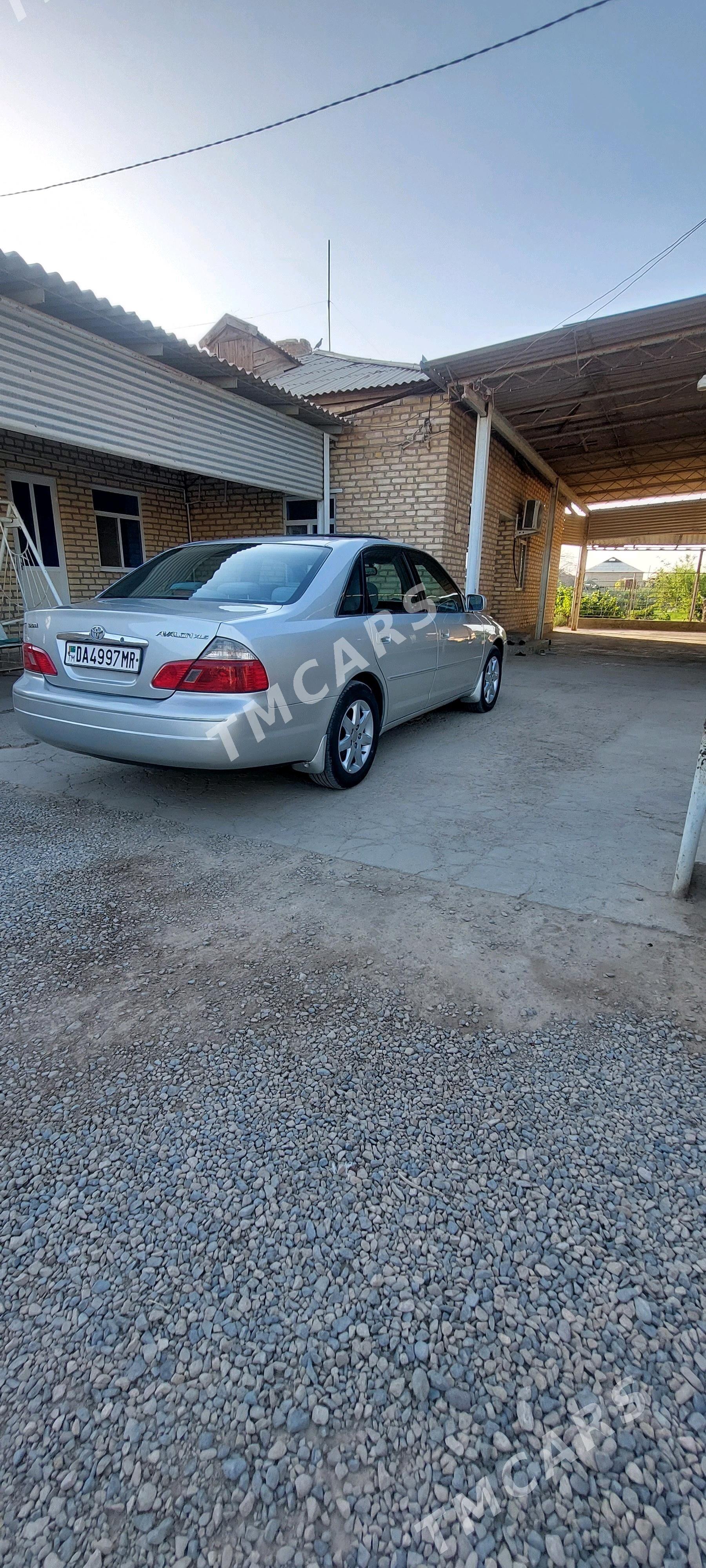 Toyota Avalon 2001 - 180 000 TMT - Mary - img 3