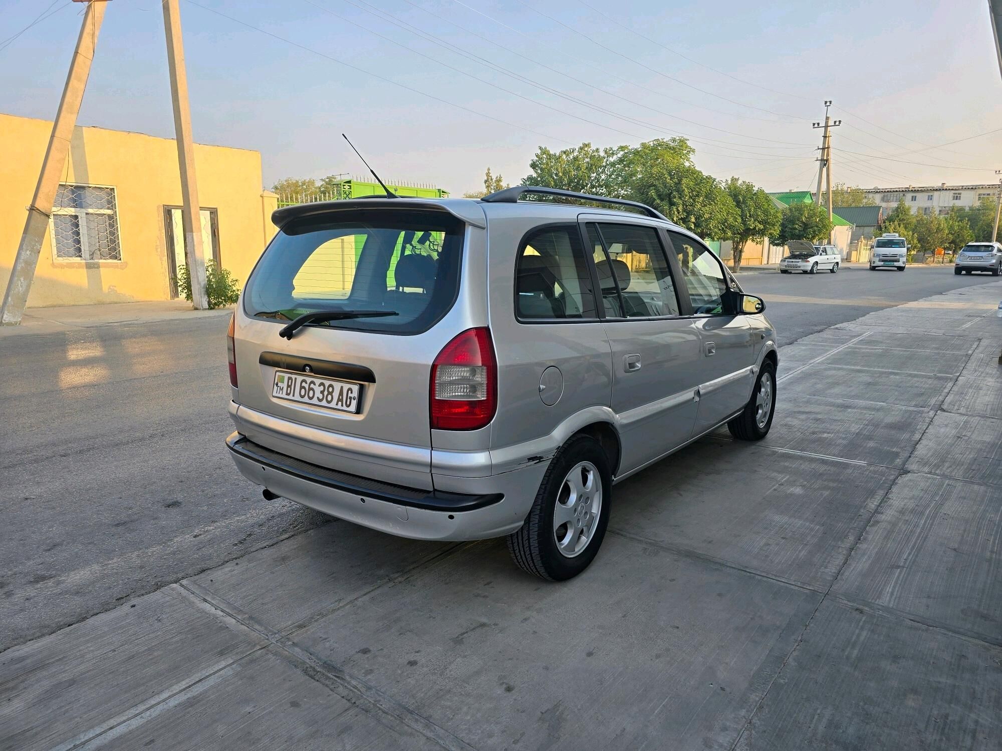 Opel Zafira 2004 - 107 000 TMT - Aşgabat - img 4