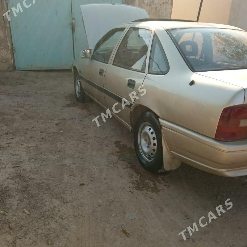 Opel Vectra 1992 - 23 000 TMT - Байрамали - img 2