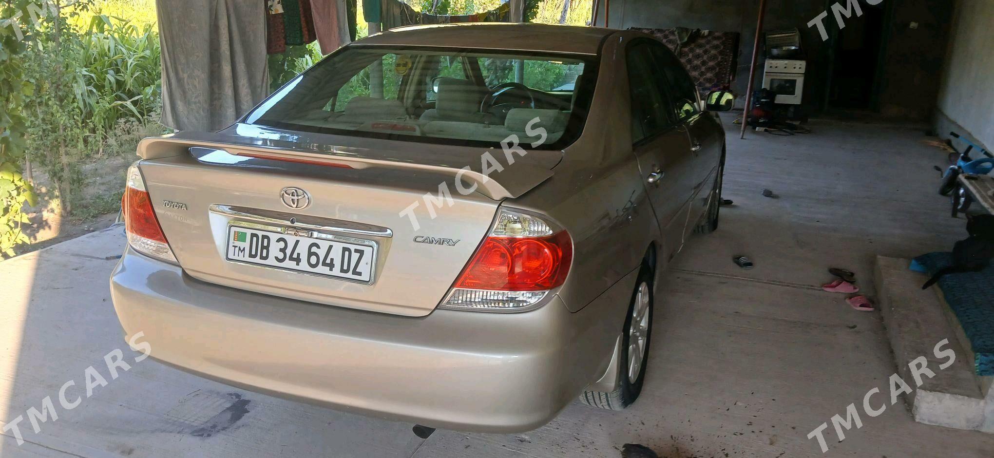 Toyota Camry 2004 - 170 000 TMT - Кёнеургенч - img 3