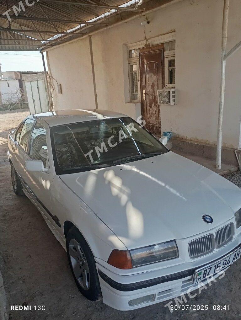 BMW 320 1992 - 45 000 TMT - Бабадайхан - img 3