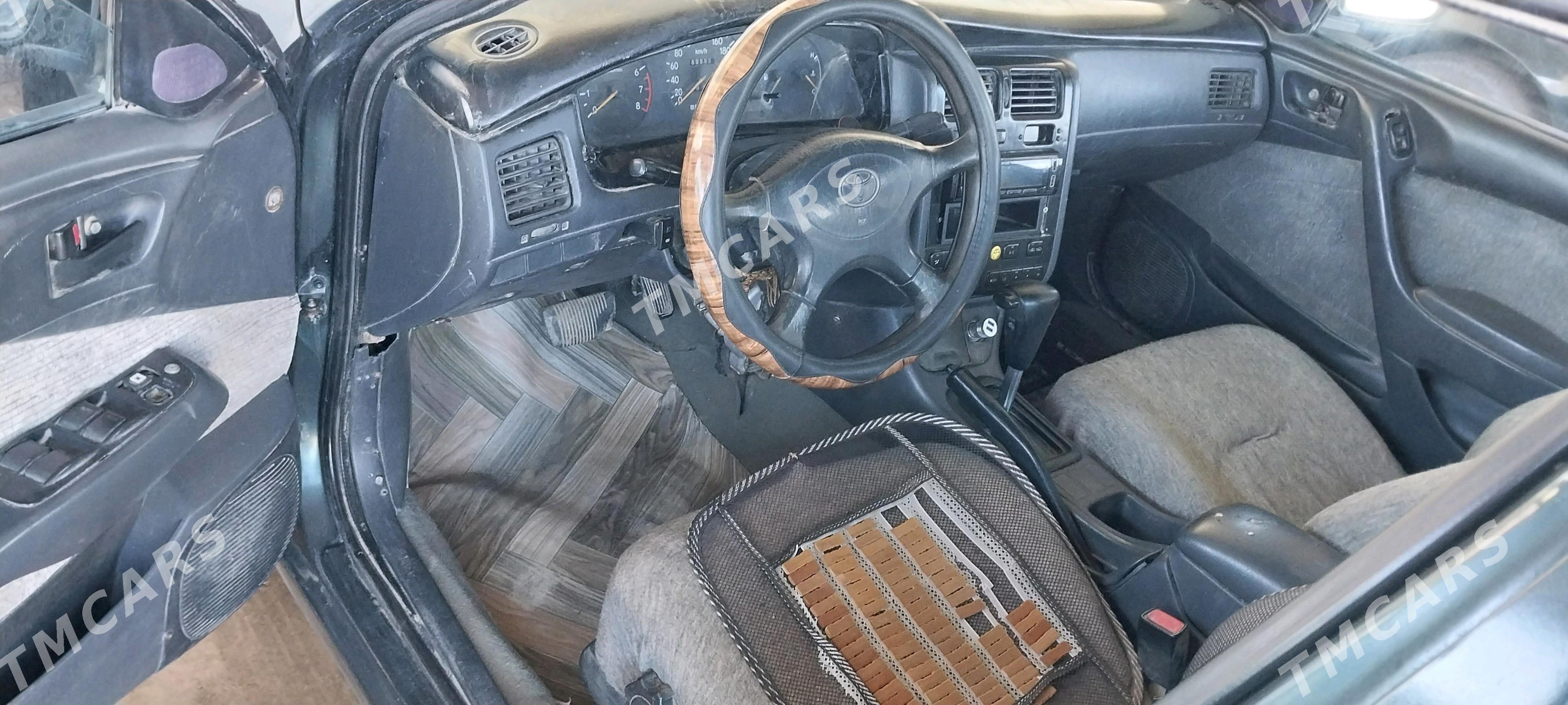Toyota Corona 1994 - 55 000 TMT - Дашогуз - img 4