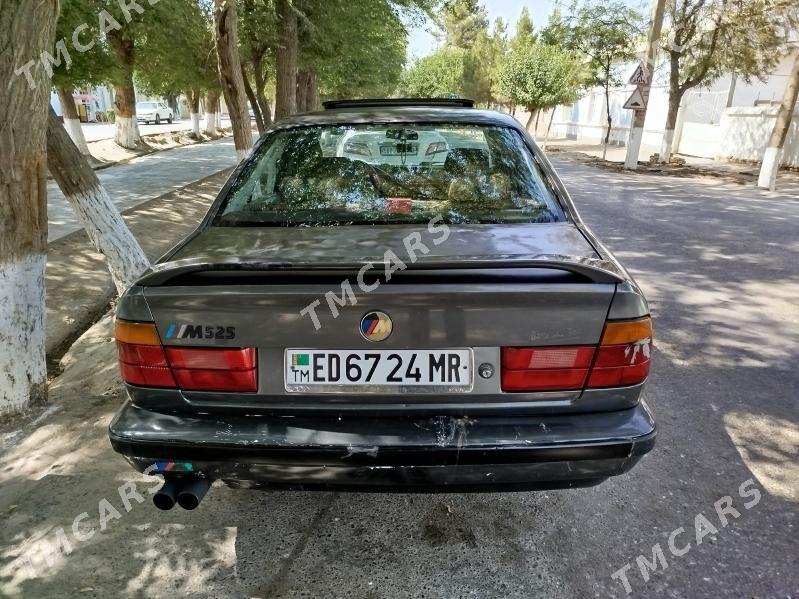 BMW 525 1992 - 35 000 TMT - Ёлётен - img 4
