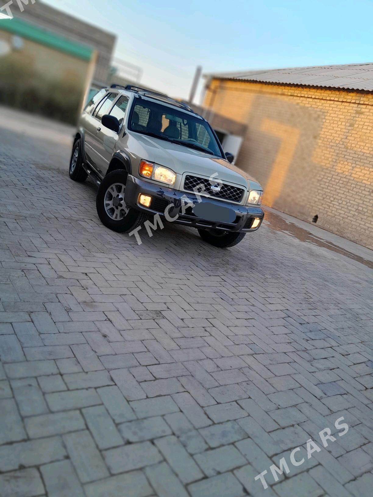 Nissan Pathfinder 2000 - 110 000 TMT - Baýramaly - img 3