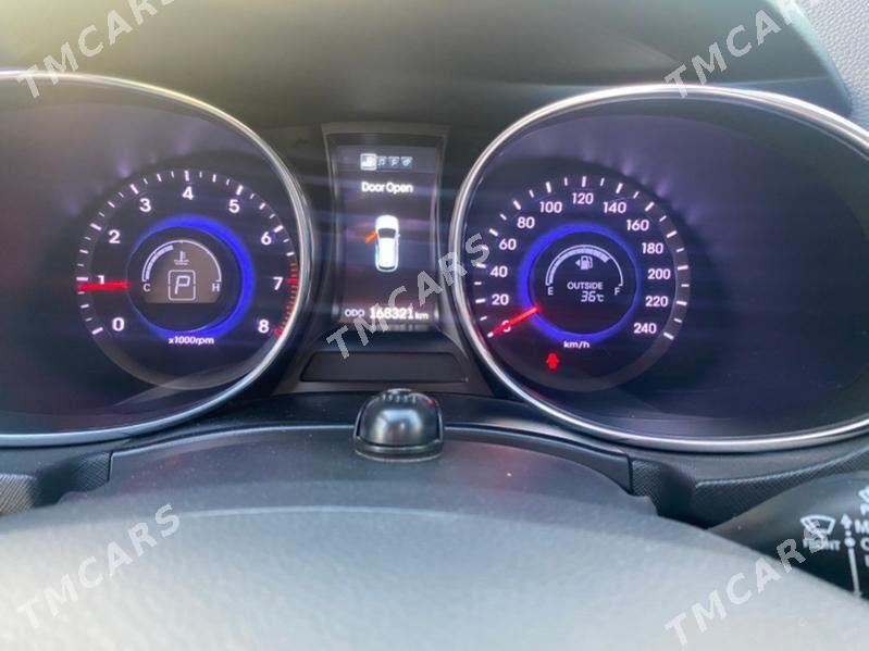 Hyundai Santa Fe 2014 - 310 000 TMT - Ашхабад - img 8