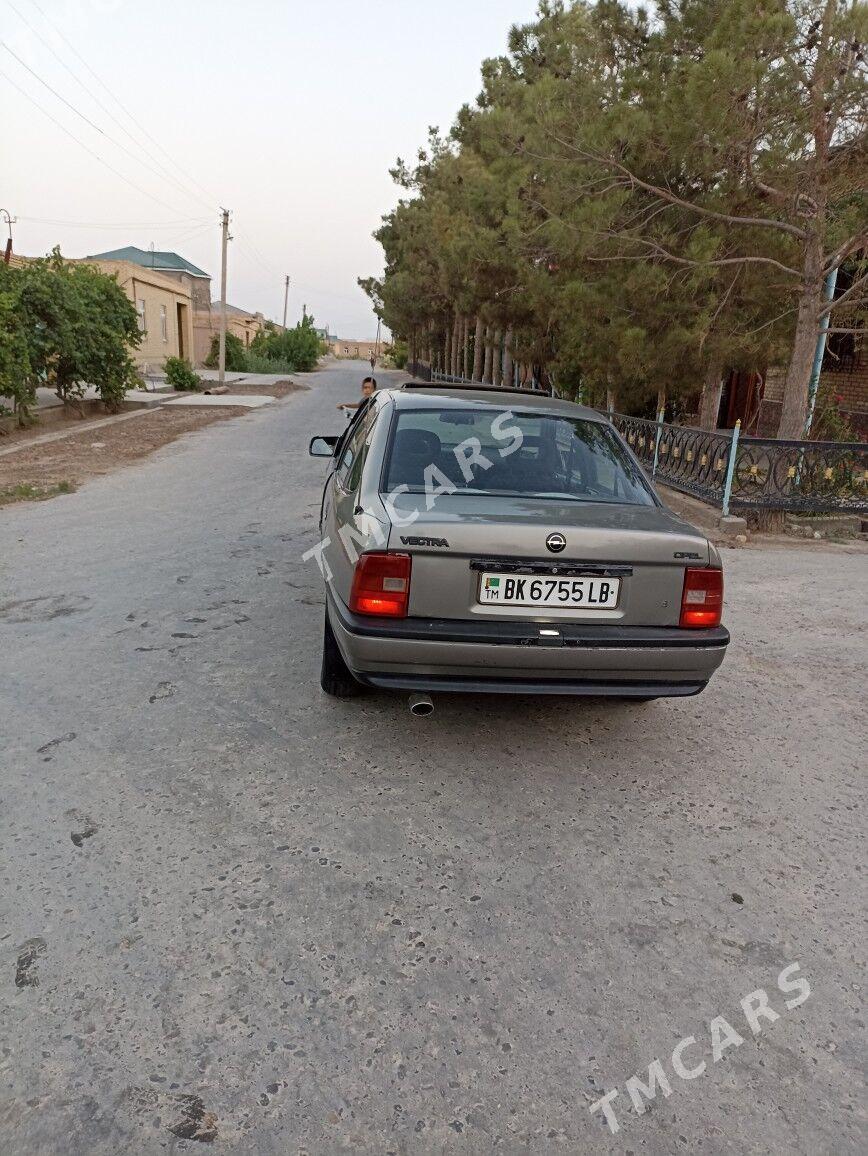 Opel Vectra 1993 - 35 000 TMT - Dänew - img 2