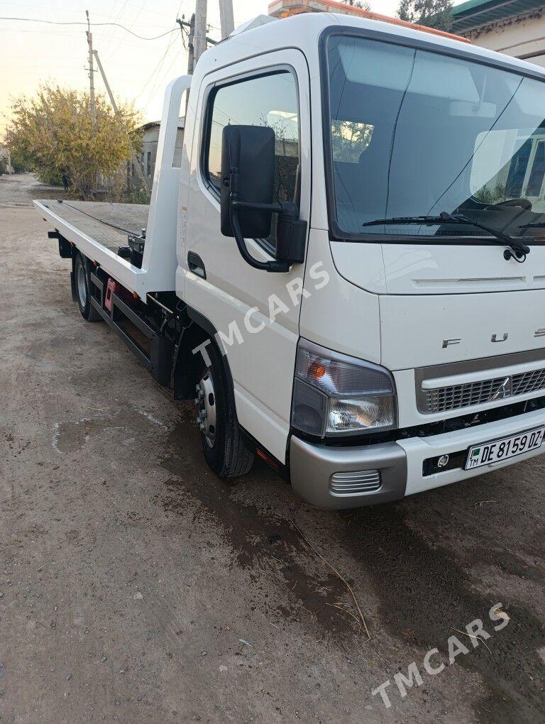 Mitsubishi Canter 2021 - 590 000 TMT - Кёнеургенч - img 4