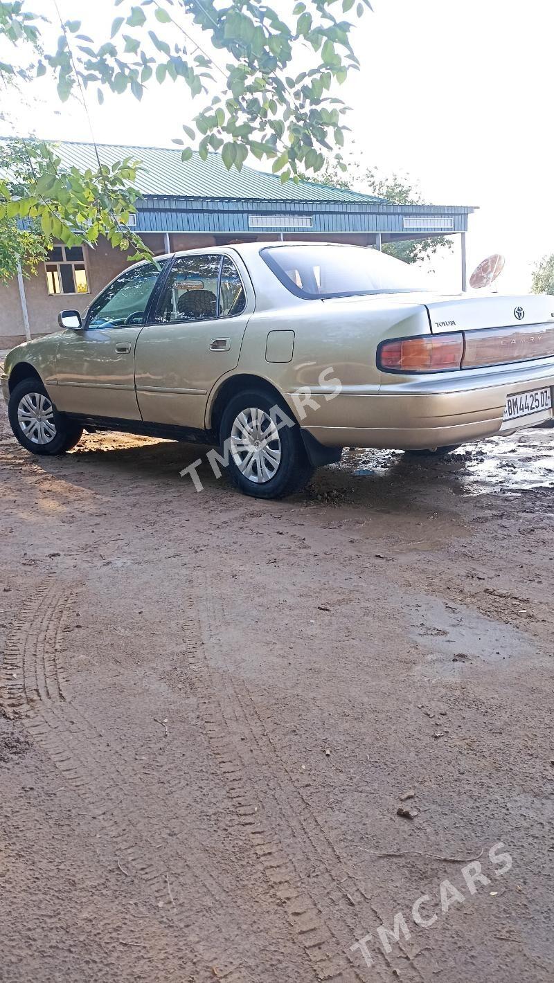 Toyota Camry 1993 - 85 000 TMT - Türkmenbaşy etr. - img 2