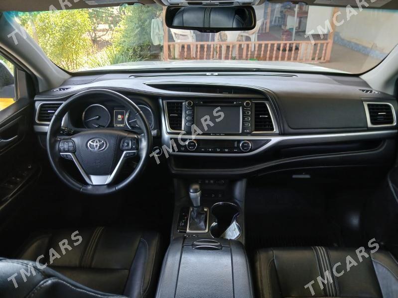 Toyota Highlander 2018 - 460 000 TMT - Daşoguz - img 8
