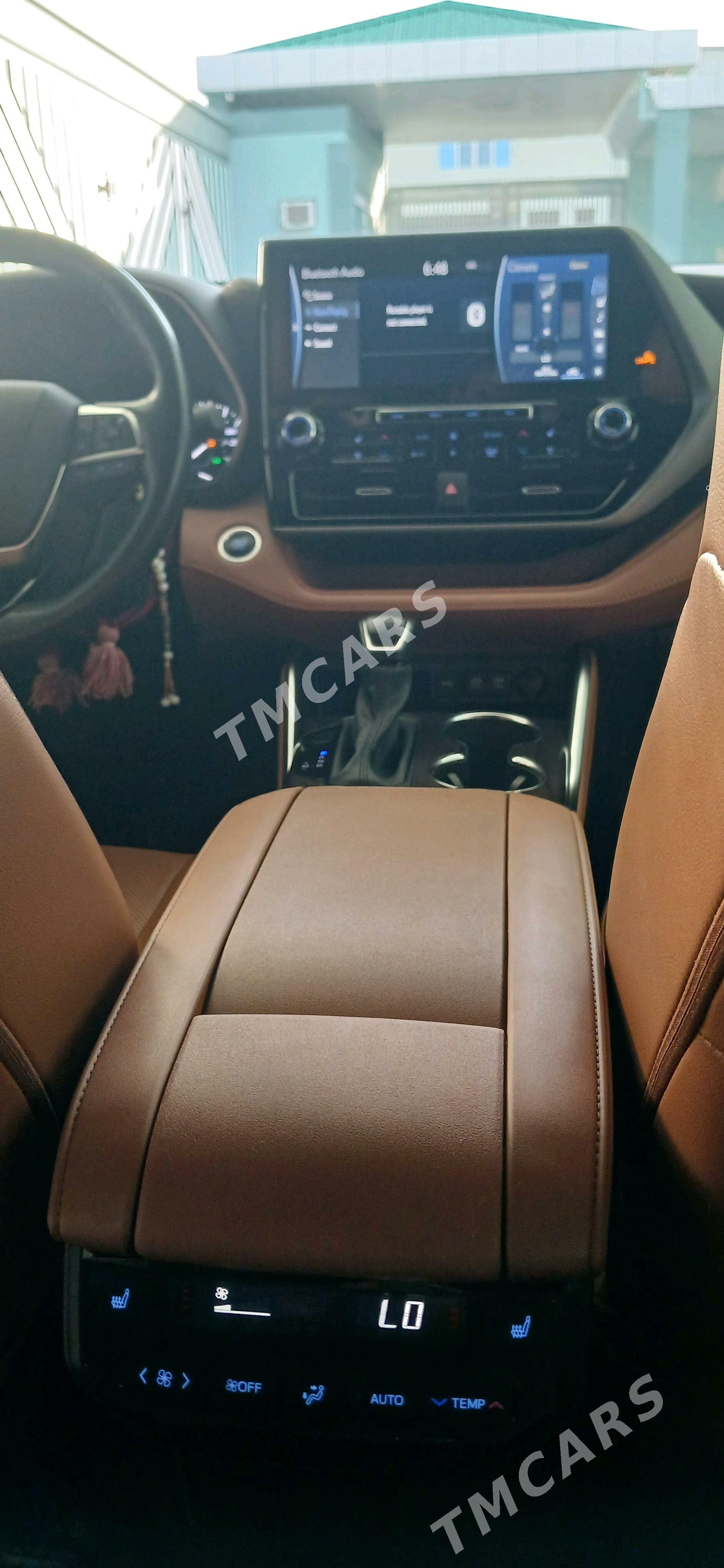 Toyota Highlander 2021 - 990 000 TMT - Gurtly - img 7