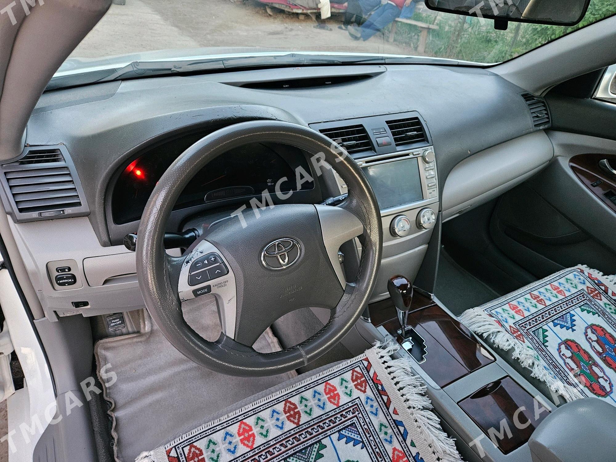 Toyota Camry 2011 - 190 000 TMT - Дашогуз - img 6