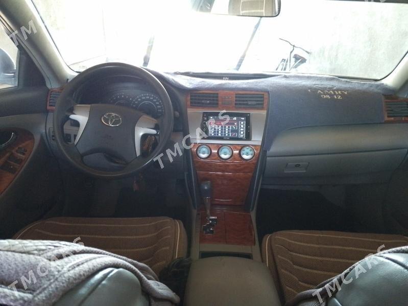 Toyota Camry 2011 - 140 000 TMT - Дашогуз - img 2