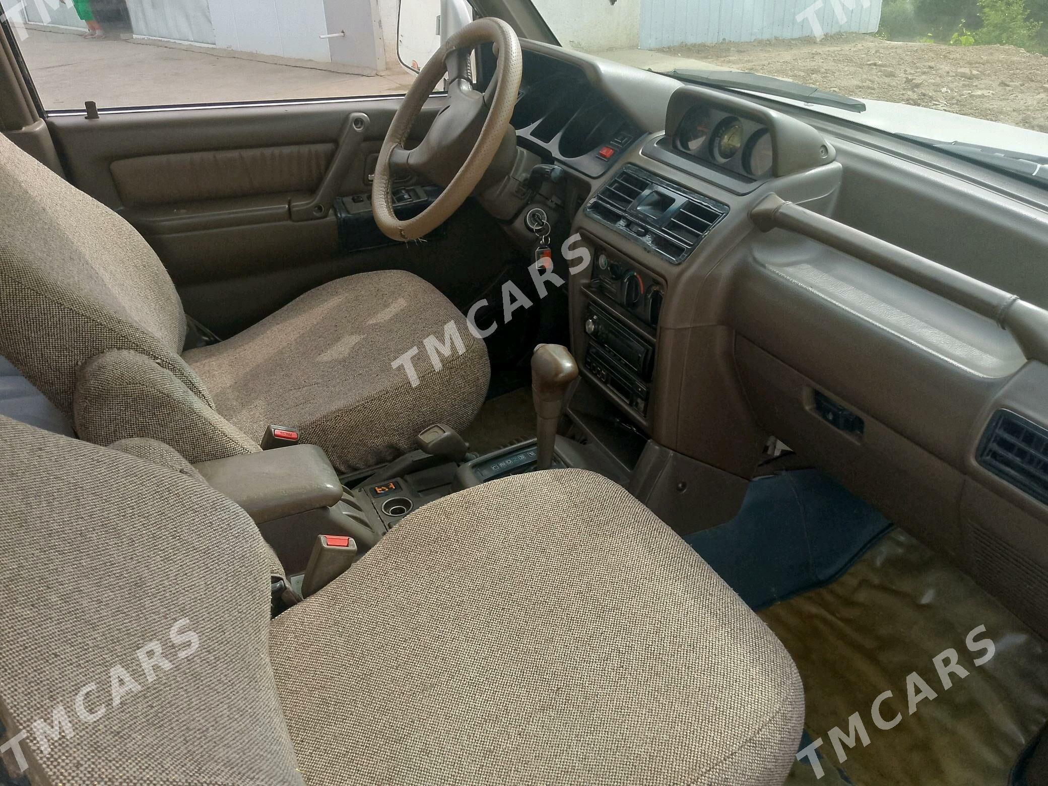 Mitsubishi Montero 1992 - 45 000 TMT - Дашогуз - img 2