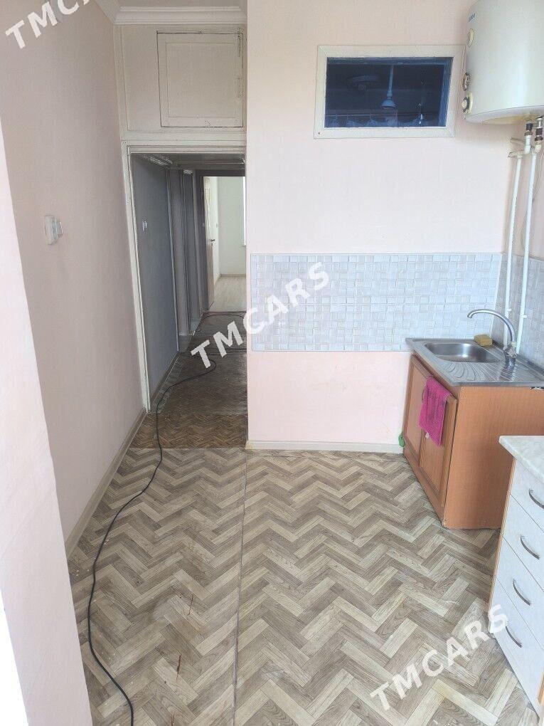 90 Razrez  4 komnot - Aşgabat - img 4