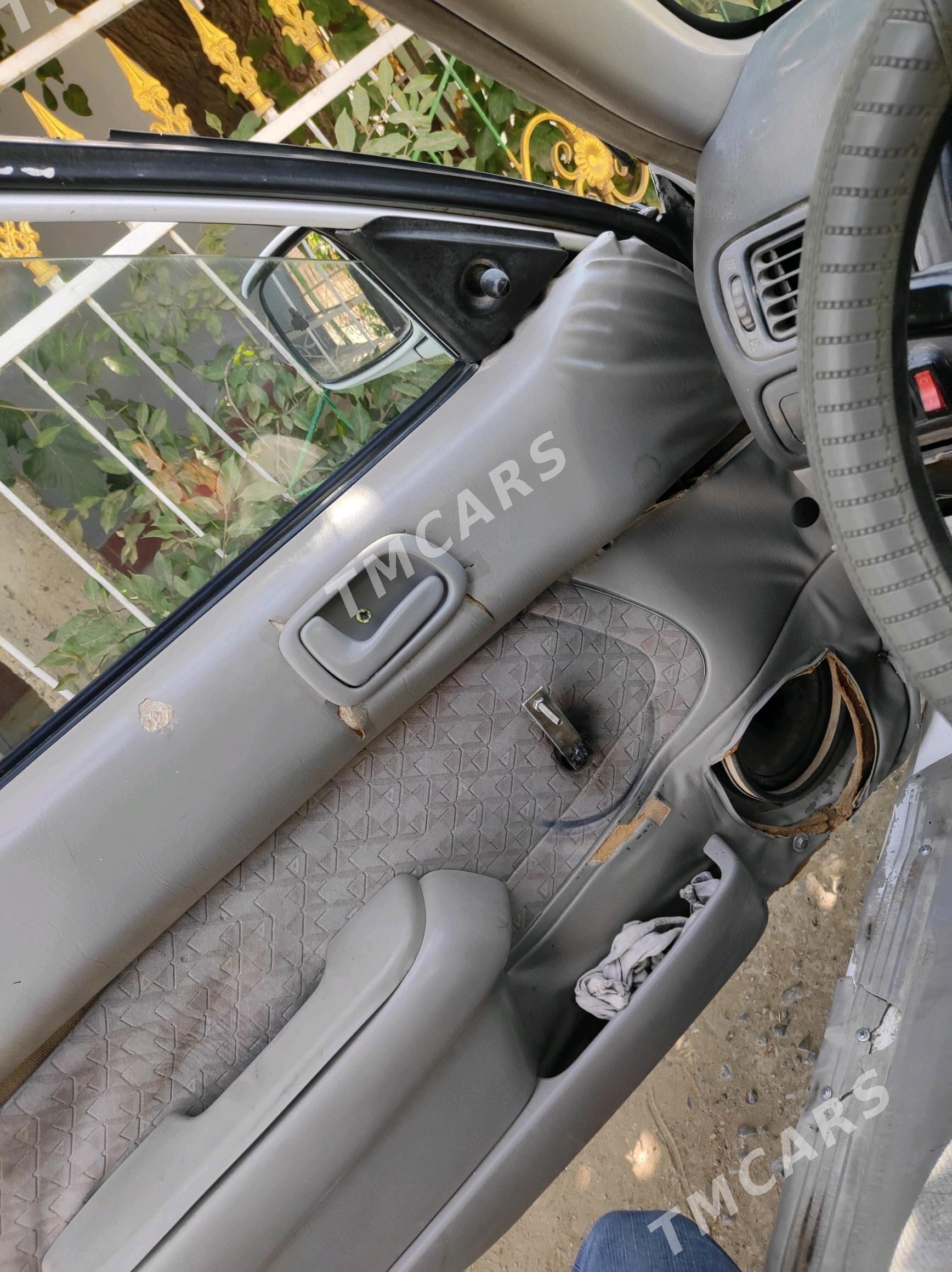 Toyota Corolla 2000 - 50 000 TMT - Керки - img 2