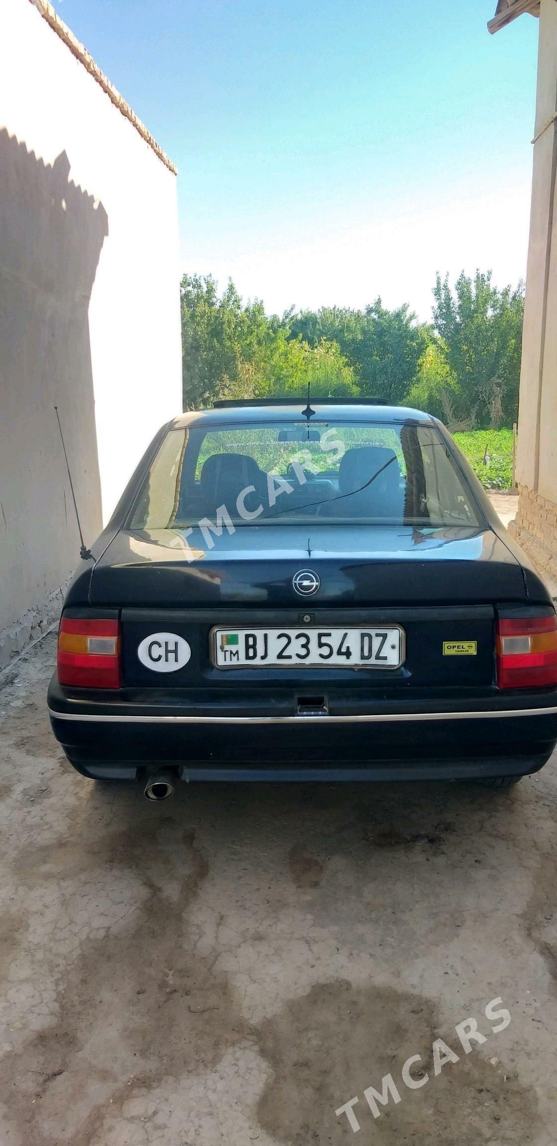 Opel Vectra 1991 - 24 000 TMT - Дашогуз - img 1
