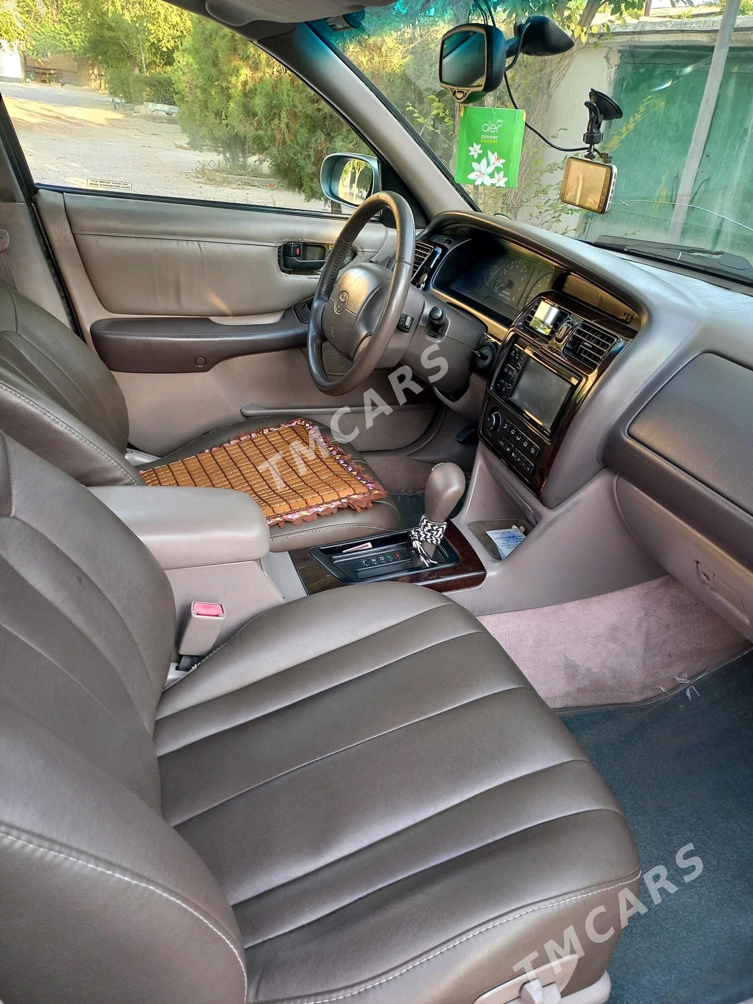 Toyota Avalon 1999 - 135 000 TMT - Balkanabat - img 3