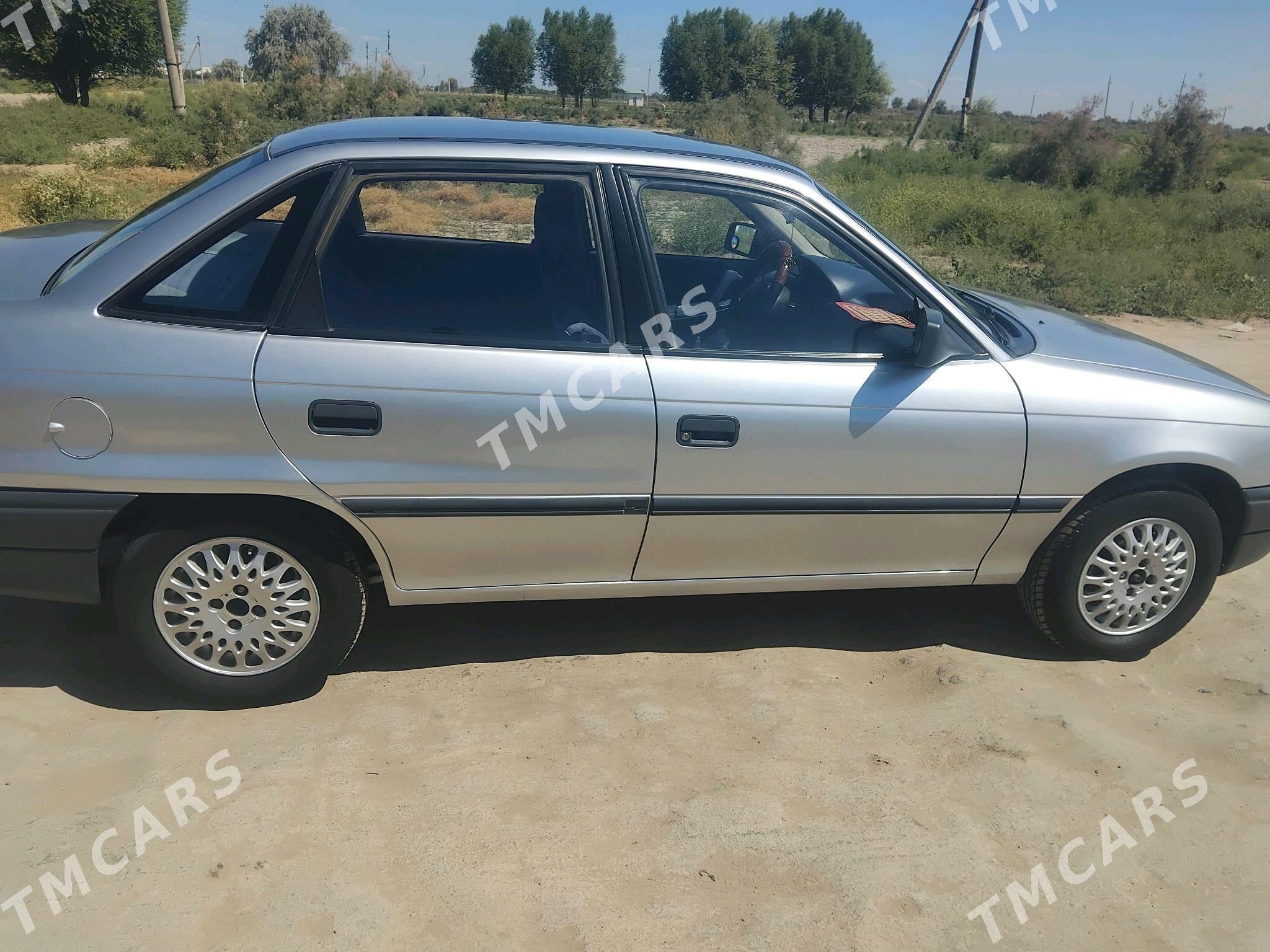 Opel Astra 1992 - 40 000 TMT - етр. Туркменбаши - img 5