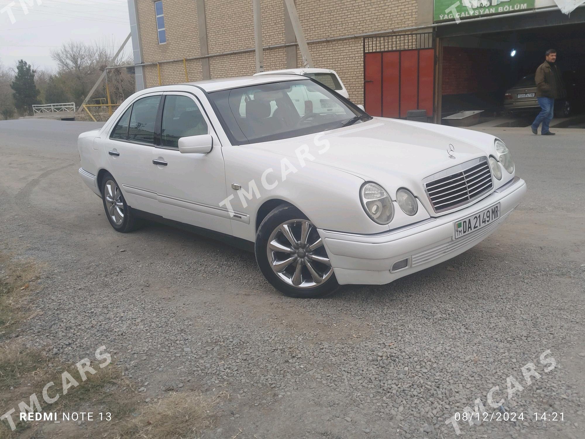 Mercedes-Benz E320 1998 - 64 000 TMT - Mary - img 5