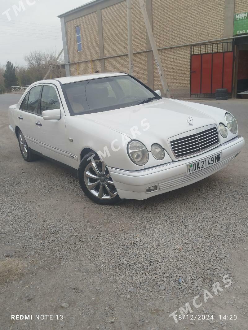Mercedes-Benz E320 1998 - 64 000 TMT - Mary - img 4