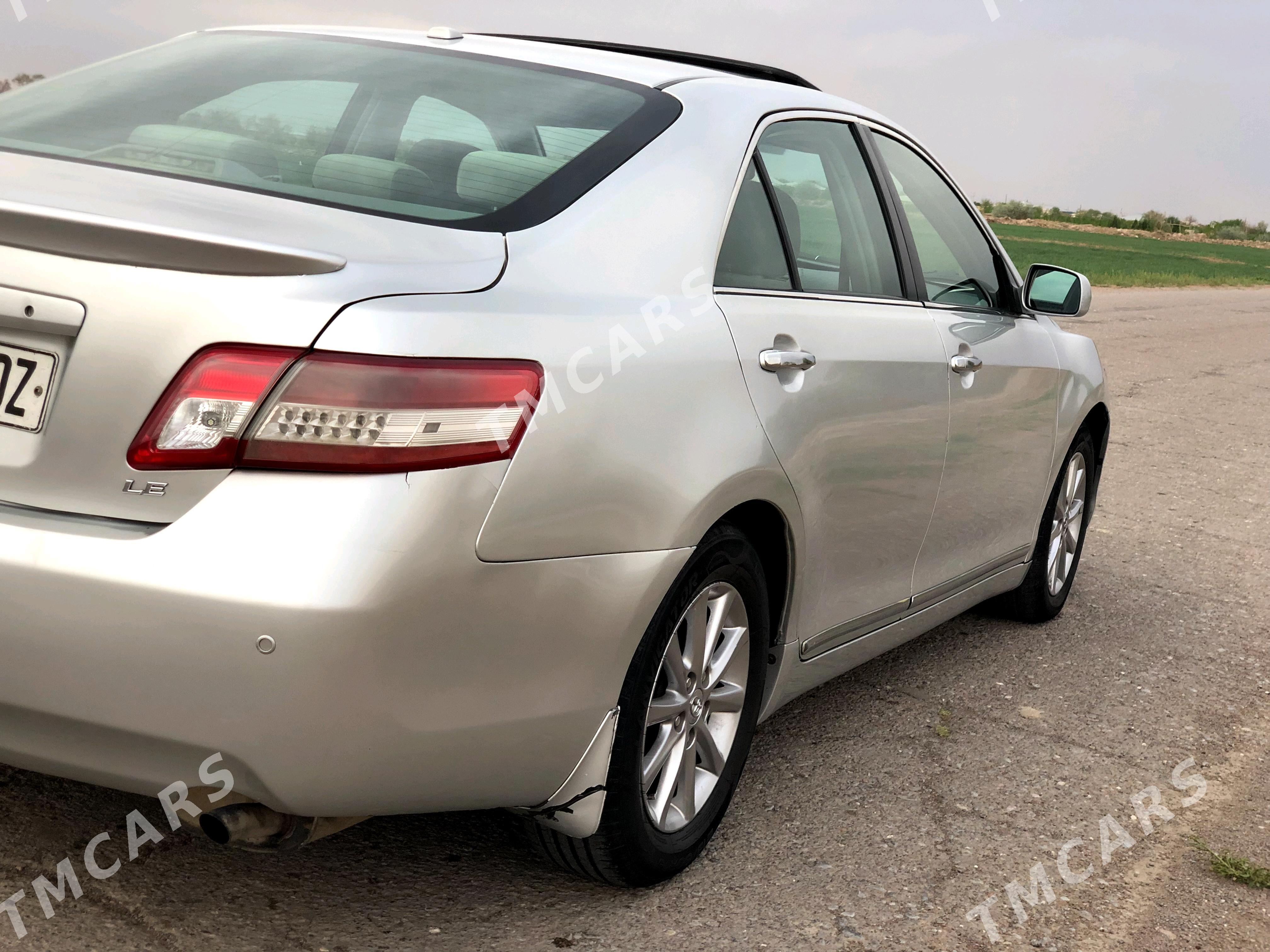 Toyota Camry 2011 - 175 000 TMT - Дашогуз - img 10