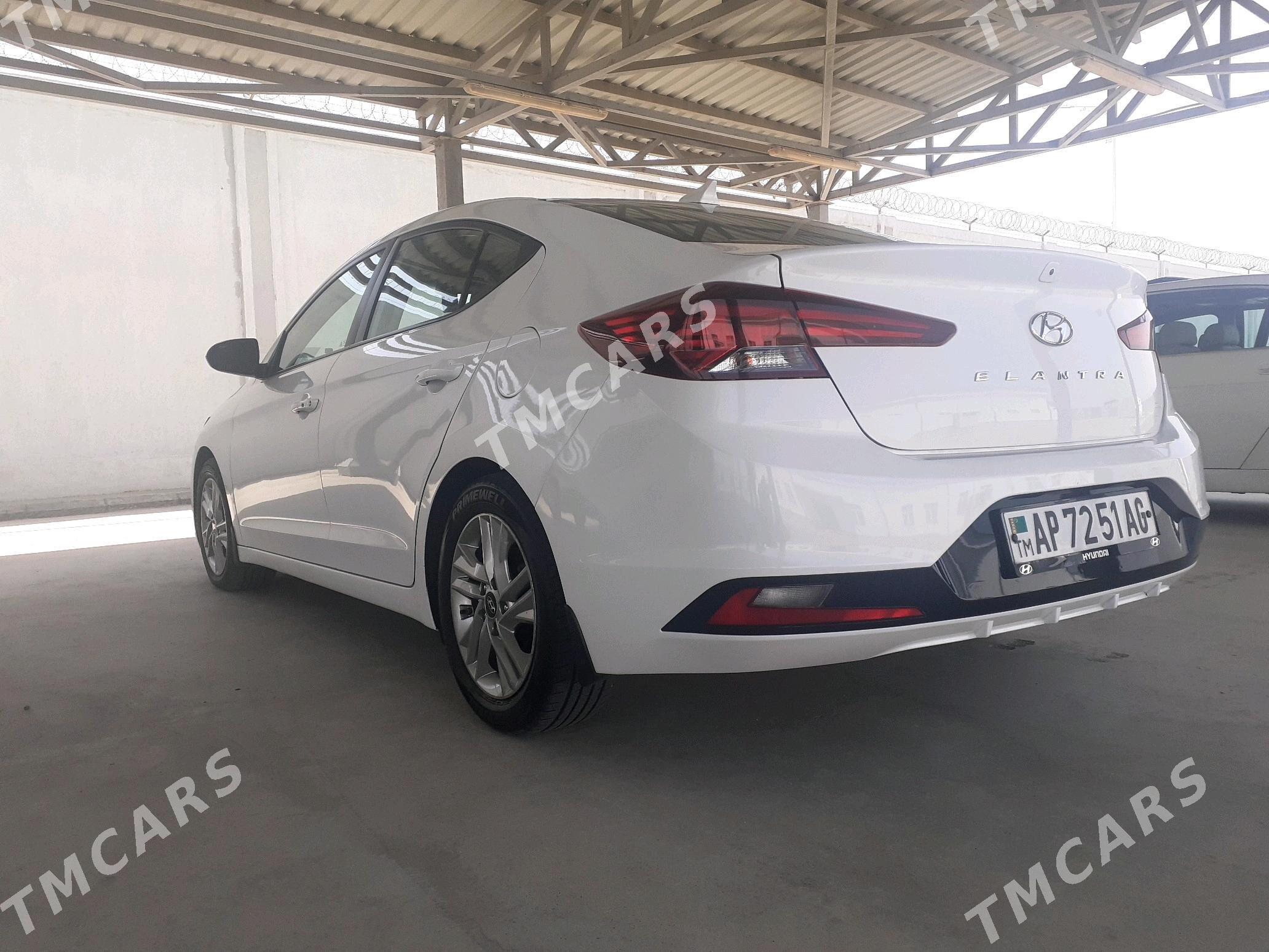 Hyundai Elantra 2020 - 199 000 TMT - Aşgabat - img 4