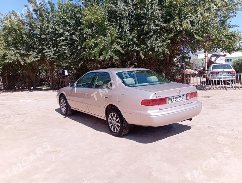Toyota Camry 2001 - 145 000 TMT - Кёнеургенч - img 9