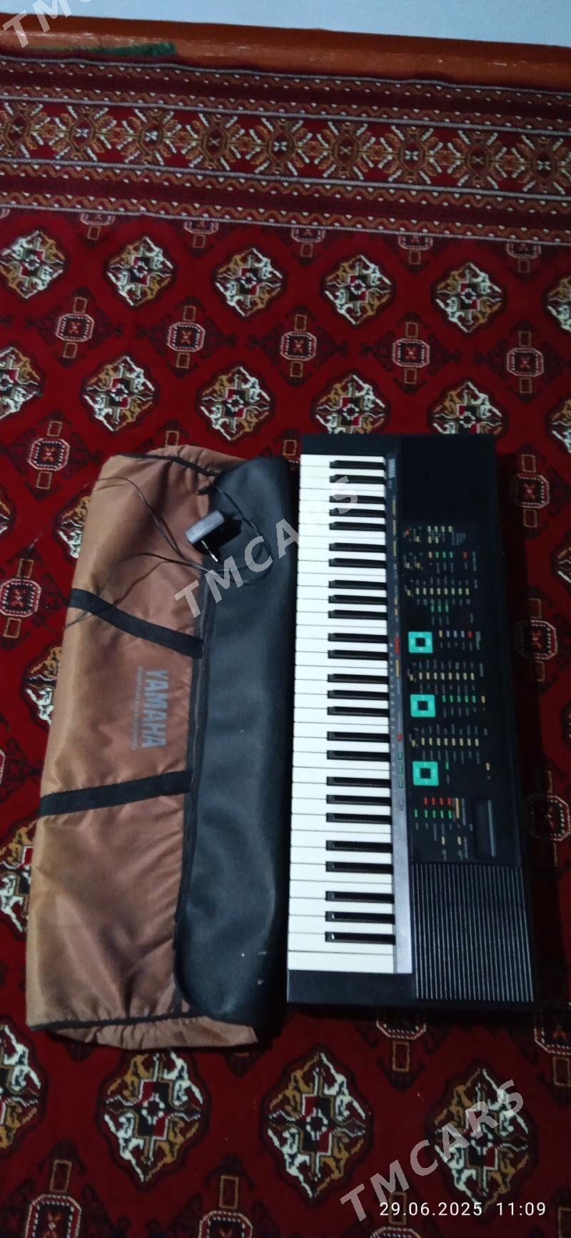 yamaha korg roland. - Дашогуз - img 3