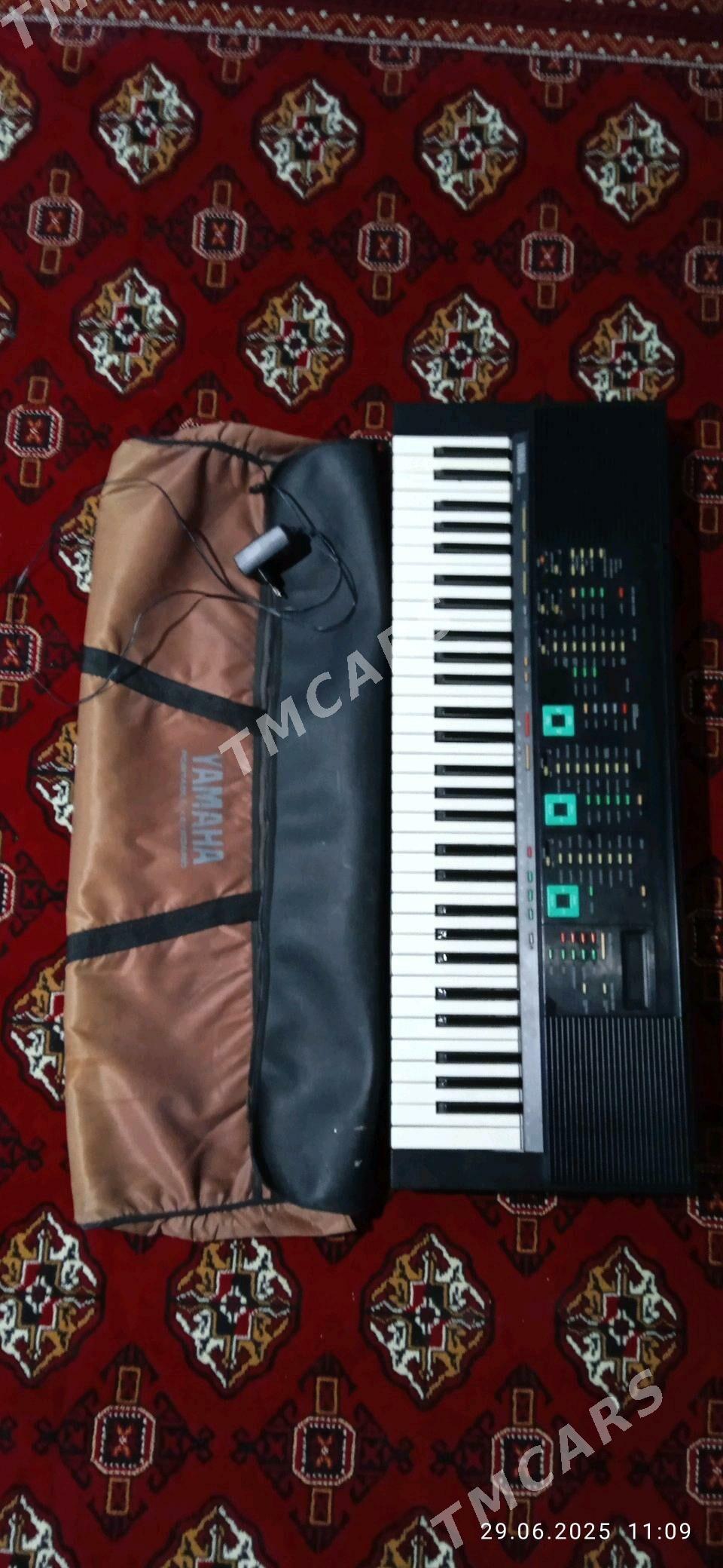 yamaha korg roland. - Дашогуз - img 5