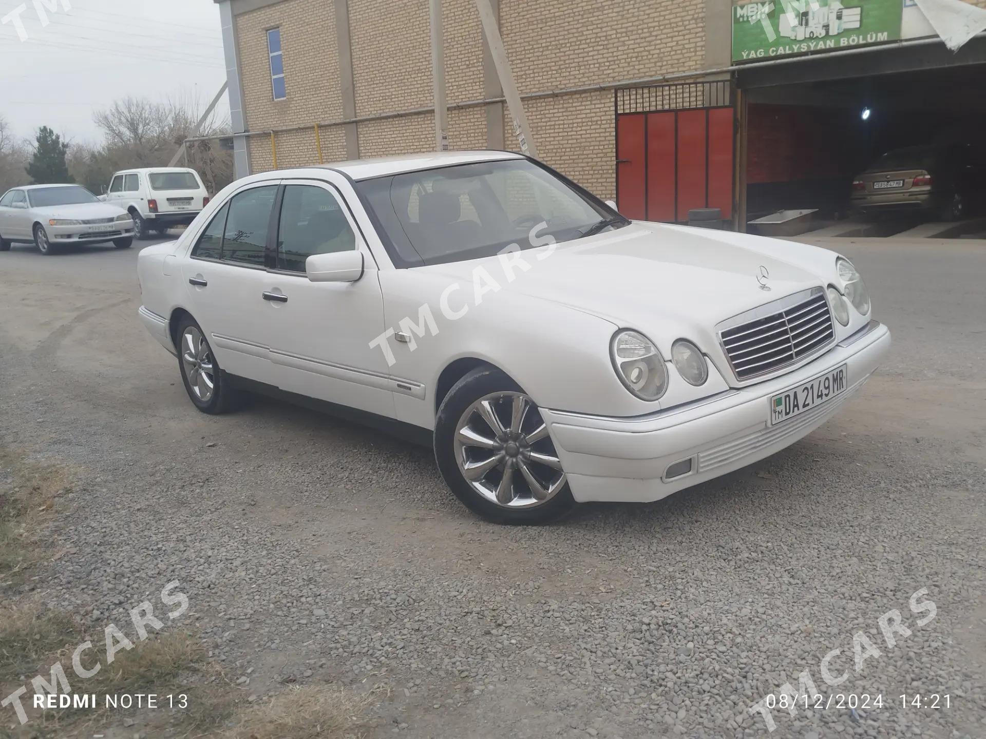 Mercedes-Benz E320 1998 - 64 000 TMT - Mary - img 5