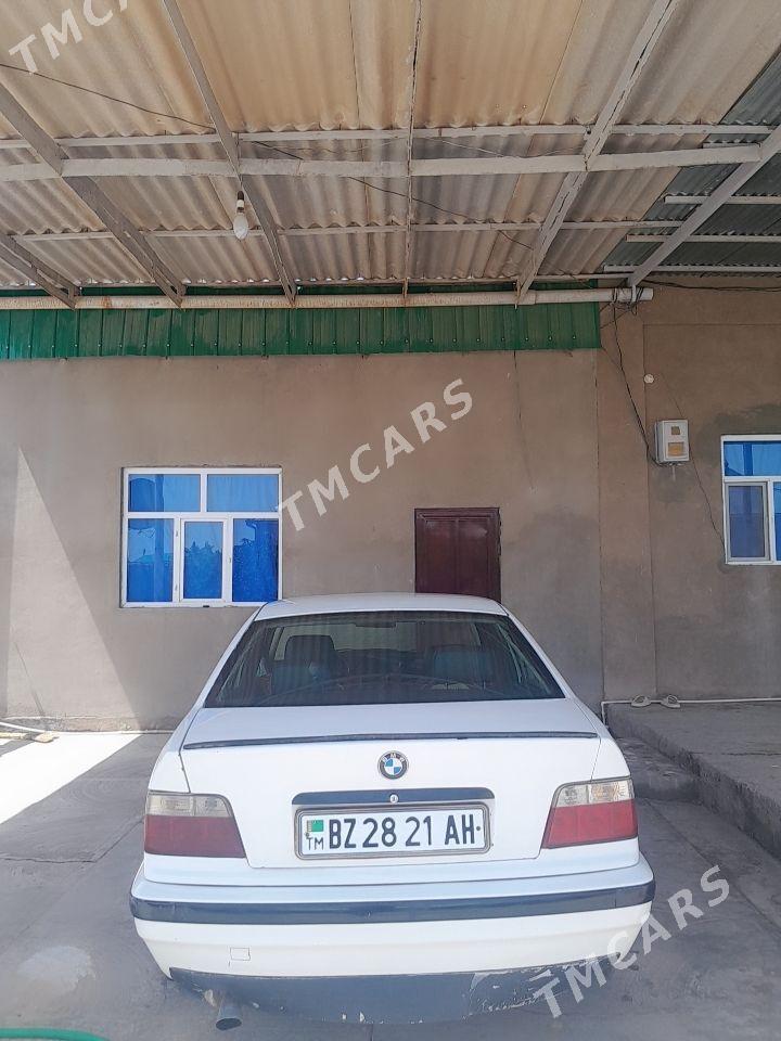 BMW 320 1992 - 25 000 TMT - Серахс - img 6
