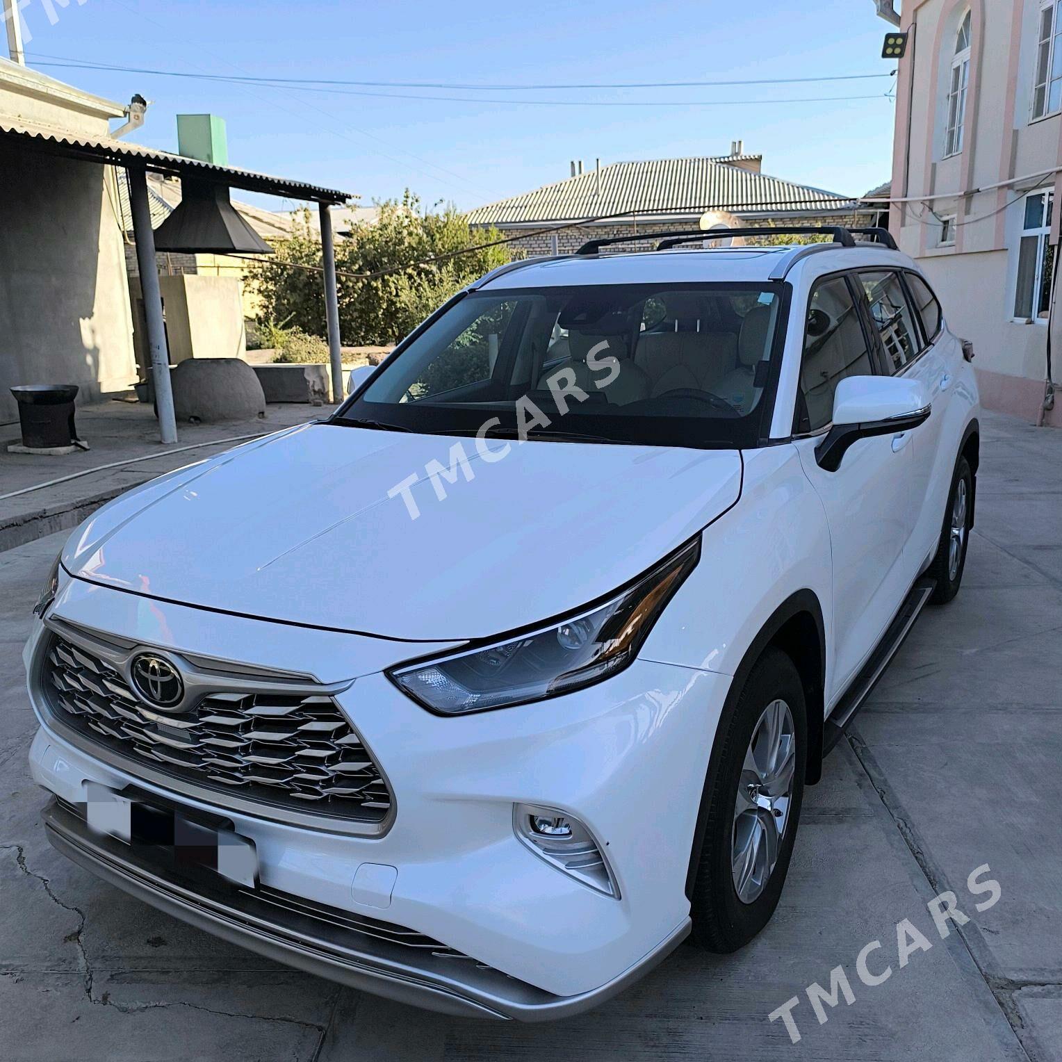 Toyota Highlander 2021 - 540 000 TMT - Мары - img 9