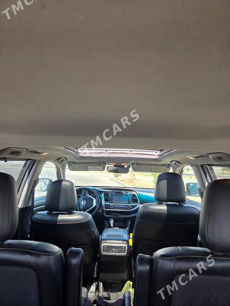 Toyota Highlander 2017 - 440 000 TMT - Туркменабат - img 4
