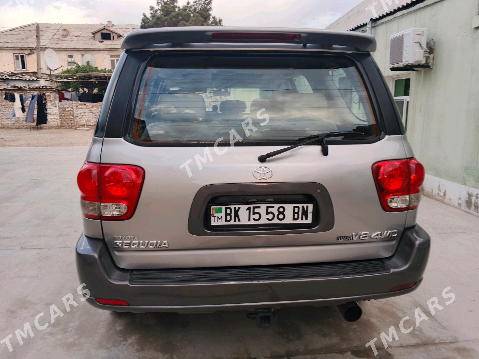 Toyota Sequoia 2001 - 260 000 TMT - Balkanabat - img 5