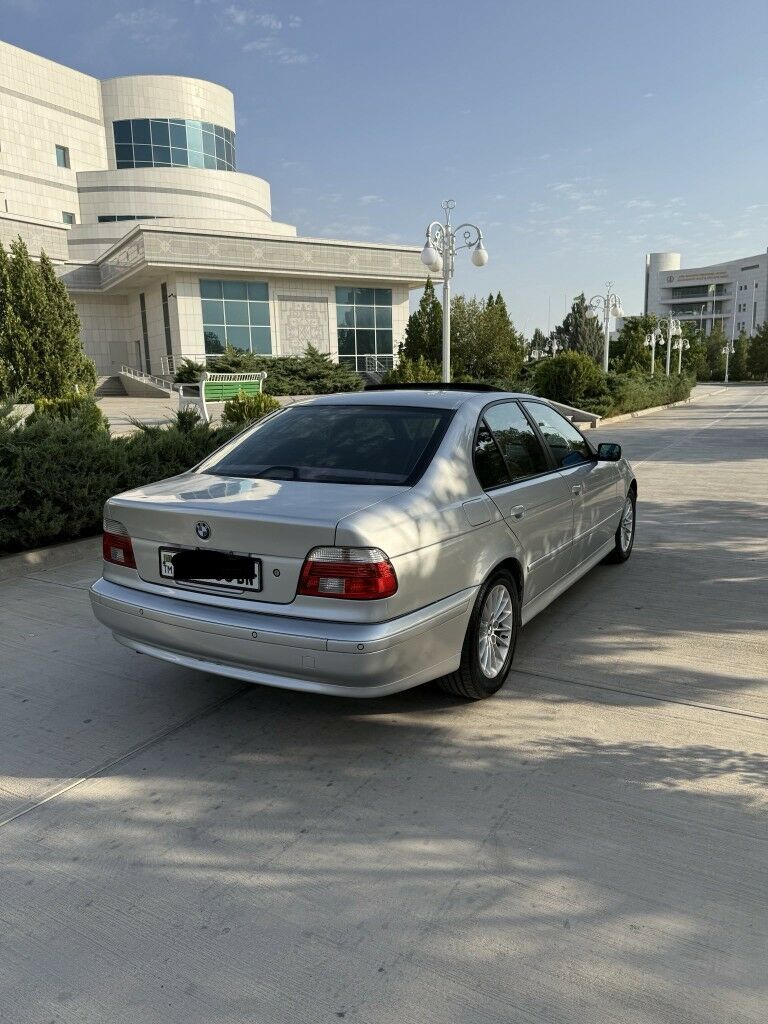 BMW 525 2003 - 125 000 TMT - Balkanabat - img 4