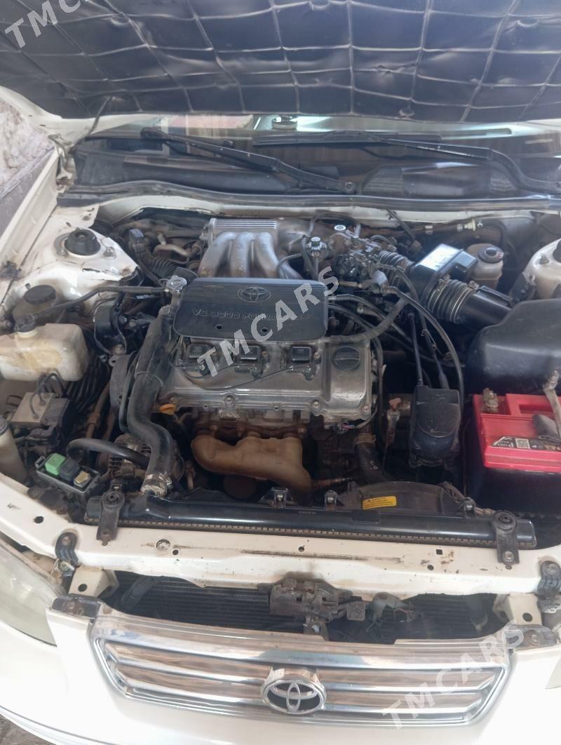 Toyota Camry 1997 - 120 000 TMT - Достлук - img 2