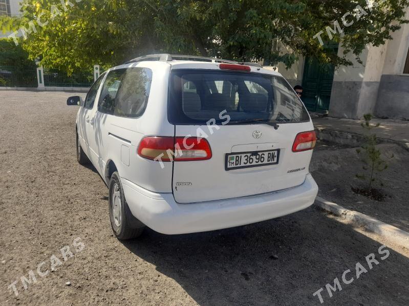Toyota Sienna 2002 - 150 000 TMT - Türkmenbaşy - img 5