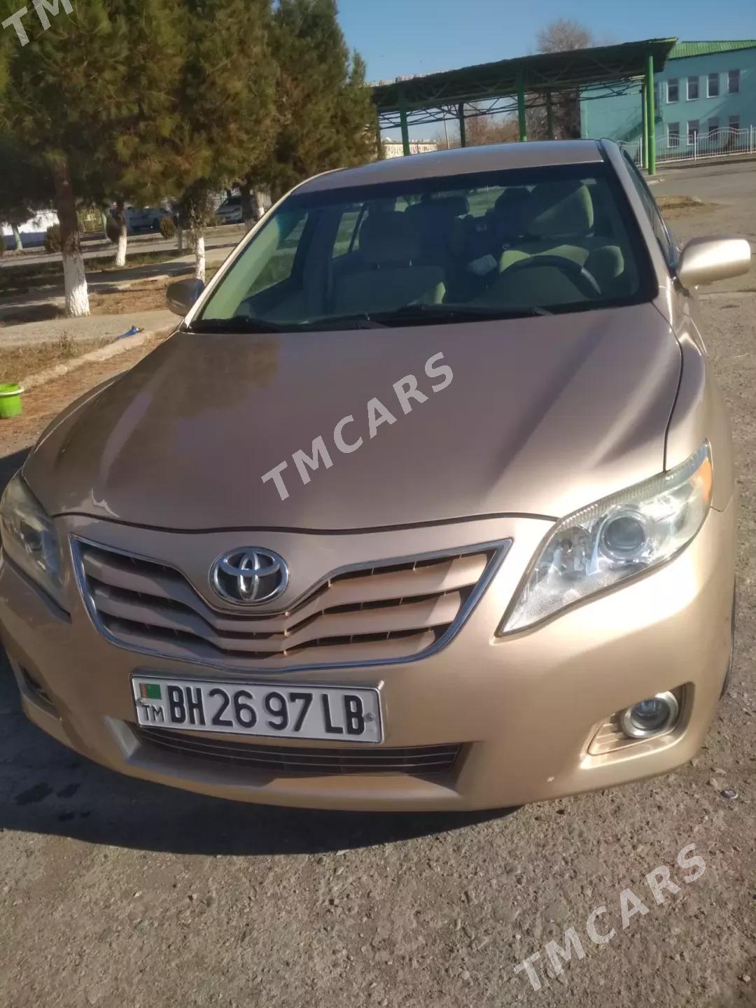 Toyota Camry 2011 - 200 000 TMT - Mary - img 4