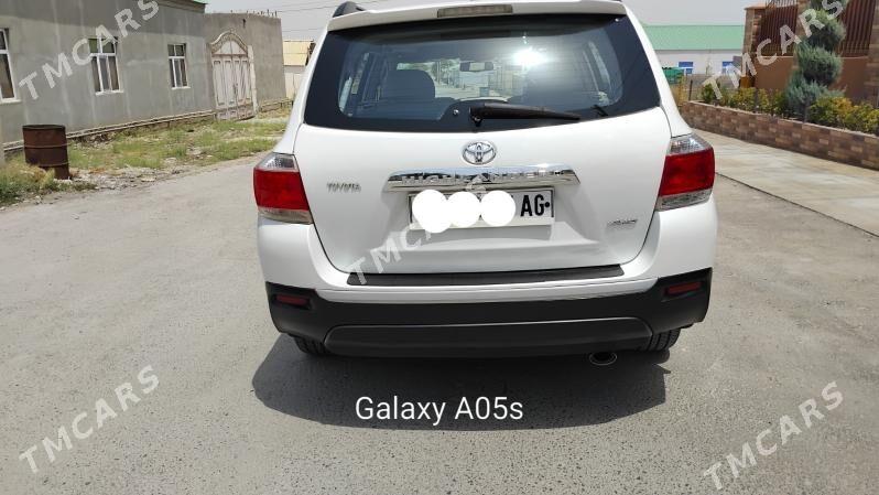 Toyota Highlander 2011 - 330 000 TMT - Ашхабад - img 2