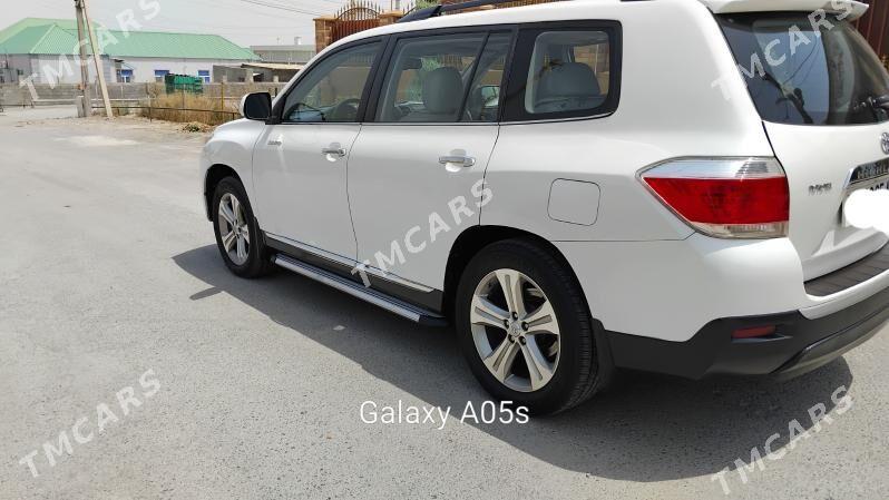 Toyota Highlander 2011 - 330 000 TMT - Ашхабад - img 9