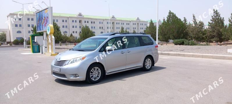 Toyota Sienna 2012 - 295 000 TMT - Ашхабад - img 7